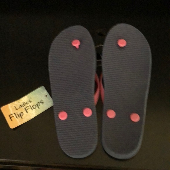 Paris Blues Pink Swans/Tropical Footing Flip Flops - Picture 2 of 2
